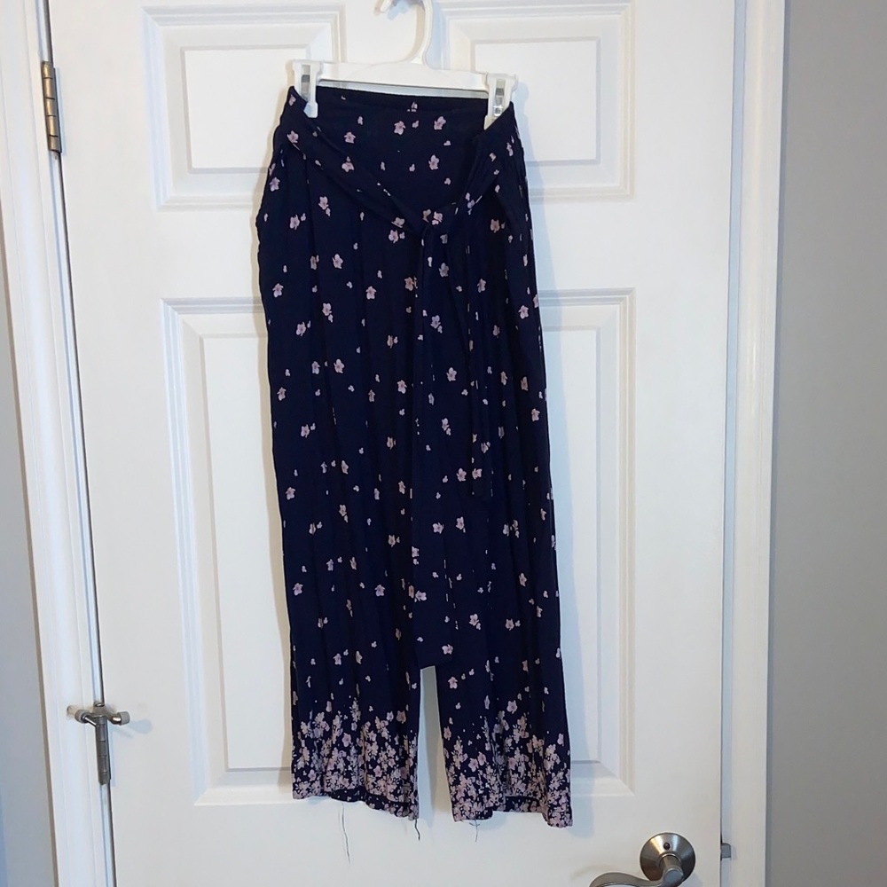 Floral Navy Women's Pants